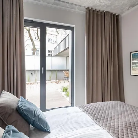 Monte27 - No.4 With Terrace By Oneapartments Апартаменти *