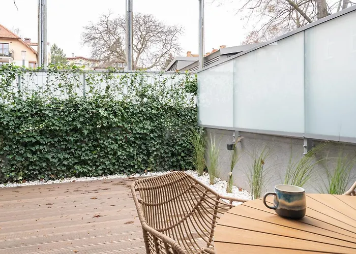 Monte27 - No.4 With Terrace By Oneapartments *